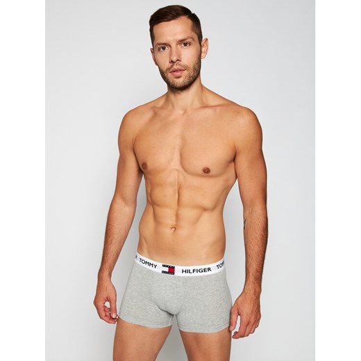 Tommy Hilfiger Bokserki UM0UM01810 Szary ze sklepu MODIVO w kategorii Majtki męskie - zdjęcie 182759698