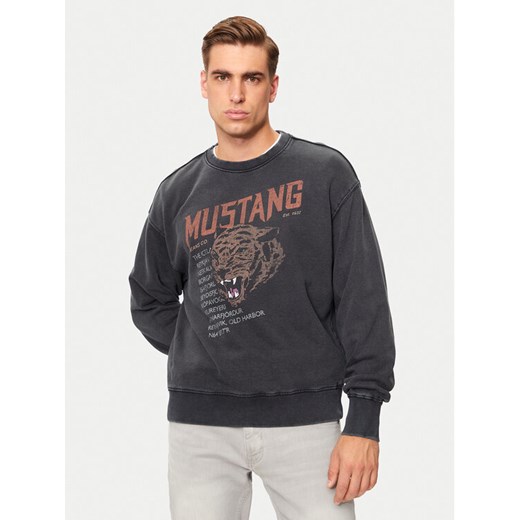 Mustang Bluza Auburn 1015638 Czarny Oversize ze sklepu MODIVO w kategorii Bluzy męskie - zdjęcie 182760409