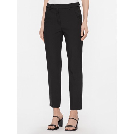 Weekend Max Mara Spodnie materiałowe Rana 2415131021 Czarny Slim Fit ze sklepu MODIVO w kategorii Spodnie damskie - zdjęcie 182760416