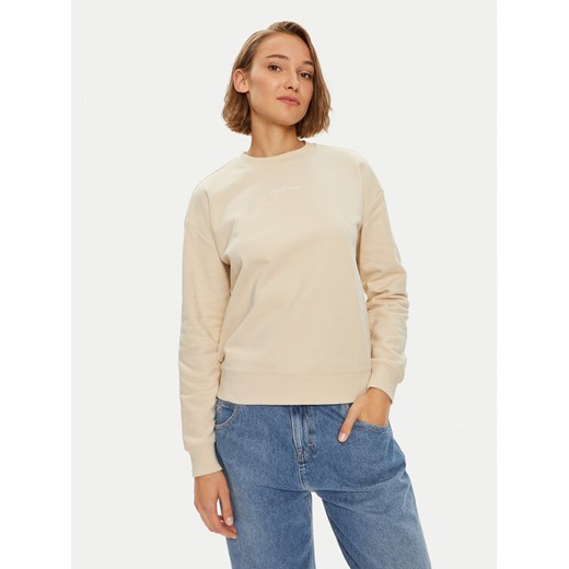 Calvin Klein Bluza Multi Logo K20K207216 Beżowy Regular Fit ze sklepu MODIVO w kategorii Bluzy damskie - zdjęcie 182761355