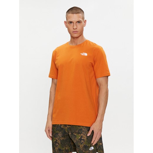 The North Face T-Shirt Redbox NF0A87NV Pomarańczowy Regular Fit ze sklepu MODIVO w kategorii T-shirty męskie - zdjęcie 182761396