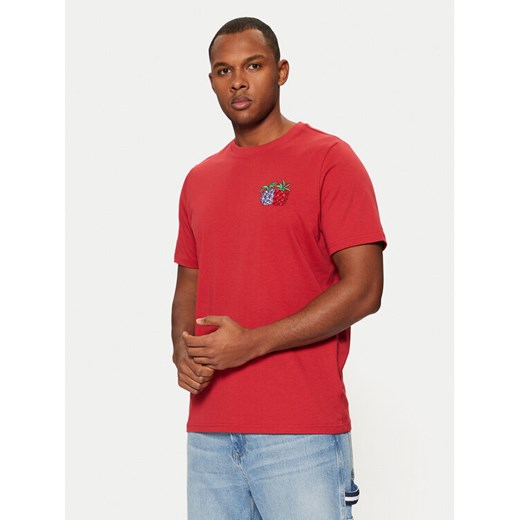 Puma T-Shirt One Piece 624665 Czerwony Regular Fit ze sklepu MODIVO w kategorii T-shirty męskie - zdjęcie 182762809