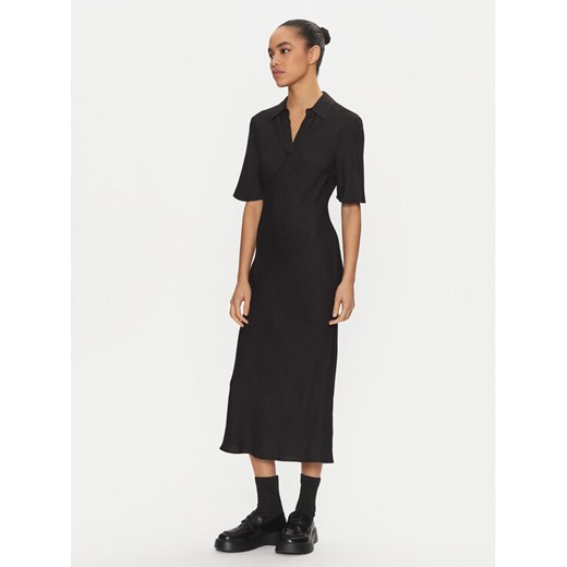 Calvin Klein Sukienka codzienna K20K207867 Czarny Regular Fit ze sklepu MODIVO w kategorii Sukienki - zdjęcie 182763096
