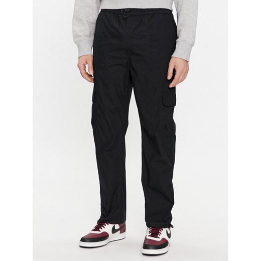 Brave Soul Spodnie materiałowe MTR-BRETBLACK Czarny Regular Fit ze sklepu MODIVO w kategorii Spodnie męskie - zdjęcie 182763176