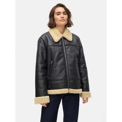Vero Moda Kurtka z imitacji skóry Kay 10310165 Czarny Regular Fit ze sklepu MODIVO w kategorii Kurtki damskie - zdjęcie 182763918