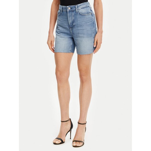 Guess Szorty jeansowe W5GD47 D5B94 Niebieski Regular Fit ze sklepu MODIVO w kategorii Szorty - zdjęcie 182767068