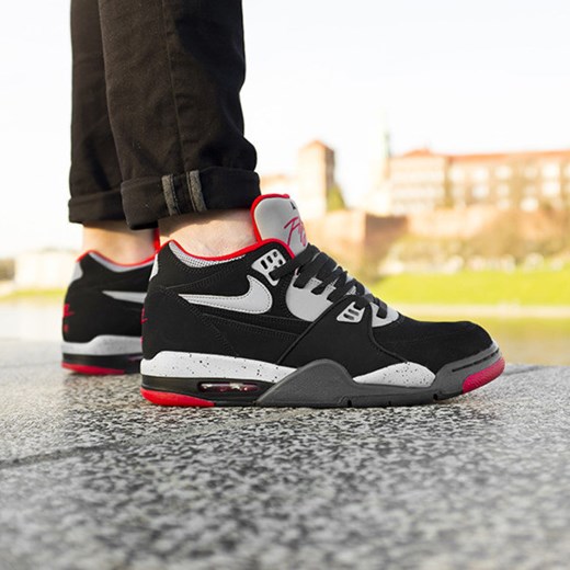 BUTY NIKE AIR FLIGHT 89 306252 022 sneakerstudio-pl czarny koszykówka