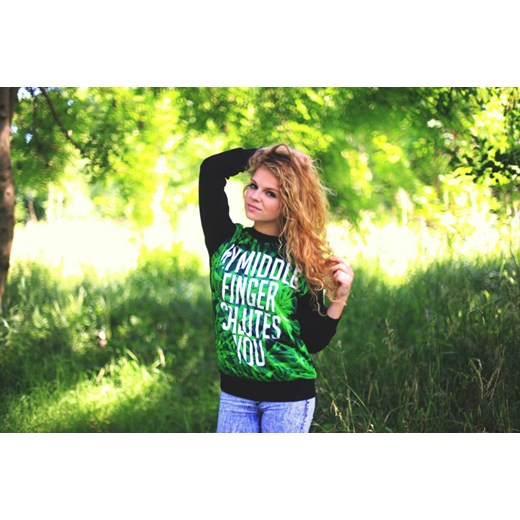 BLUZA '' MY MIDDLE FINGER SALUTES YOU '' MARIHUANA WEED GANDZIA mybaze-com zielony Bluzy z nadrukiem damskie