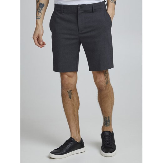 Casual Friday Szorty materiałowe 20504285 Szary Slim Fit ze sklepu MODIVO w kategorii Spodenki męskie - zdjęcie 183550555