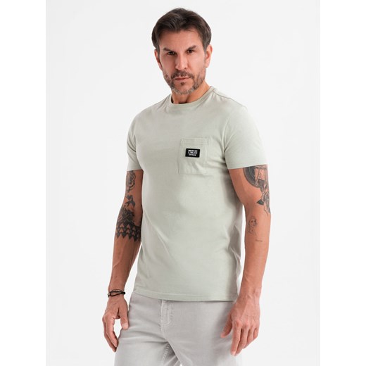 Casualowy męski t-shirt z naszywką na kieszeni – jasnoszary V2 OM-TSCT-0109 ze sklepu ombre w kategorii T-shirty męskie - zdjęcie 183563146