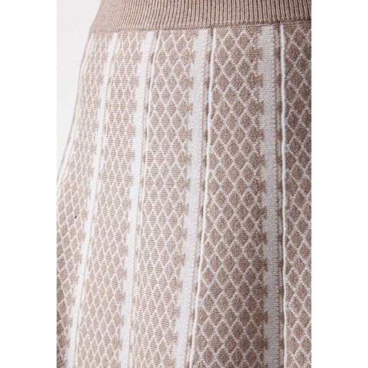 Beżowa trapezowa spódnica z wełną Molton L Molton
