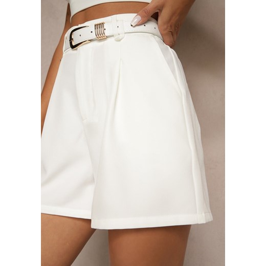 Białe Szorty z Paskiem i Ozdobną Klamrą Firavisse Renee M wyprzedaż renee.pl