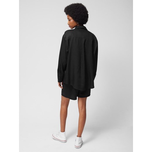 Damska koszula oversize Outhorn OTHWSS24TSHIF038 - czarna Outhorn S promocja Sportstylestory.com