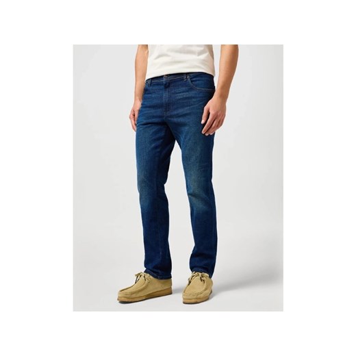 WRANGLER MĘSKIE SPODNIE JEANSOWE WRANGLER TEXAS BLUE ABYSS 112364456 ze sklepu YouNeedit.pl w kategorii Jeansy męskie - zdjęcie 183584197
