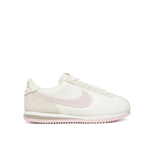 Sneakersy Nike Cortez HV6012 161 Biały ze sklepu eobuwie.pl w kategorii Buty sportowe damskie - zdjęcie 183590707
