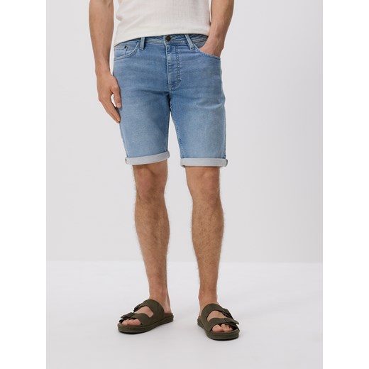 Reserved - Szorty slim fit z zakładkami - niebieski ze sklepu Reserved w kategorii Spodenki męskie - zdjęcie 183608679