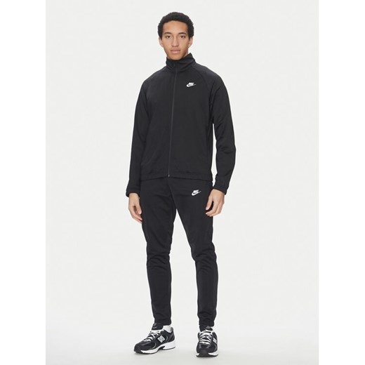 Nike Dres FB7351 Czarny Regular Fit ze sklepu MODIVO w kategorii Dresy męskie - zdjęcie 183612926