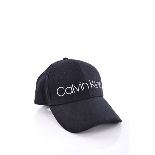 CZAPKA Z DASZKIEM CALVIN KLEIN CCK0701 ze sklepu olika.com.pl w kategorii Czapki z daszkiem damskie - zdjęcie 183626536