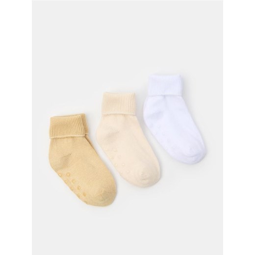 Sinsay - Skarpetki antypoślizgowe 3 pack - wielobarwny ze sklepu Sinsay w kategorii Skarpetki dziecięce - zdjęcie 183627189