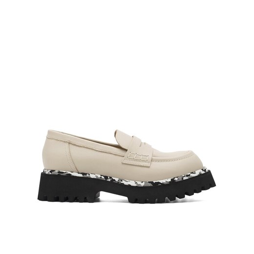 Rage Age Loafersy CLERMONT-50102 Beżowy ze sklepu MODIVO w kategorii Lordsy damskie - zdjęcie 183639468