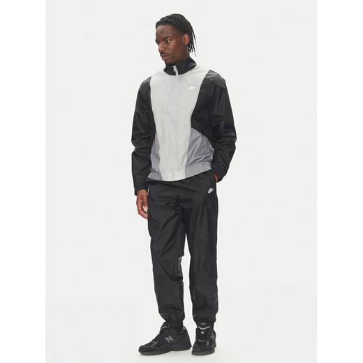 Nike Dres Club HJ1985 Czarny Relaxed Fit ze sklepu MODIVO w kategorii Dresy męskie - zdjęcie 183652545