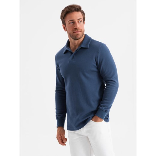 Bluza męska z kołnierzykiem polo ze strukturalnej dzianiny - ciemnoniebieska V5 OM-SSNZ-0149 ze sklepu ombre w kategorii Bluzy męskie - zdjęcie 183664565