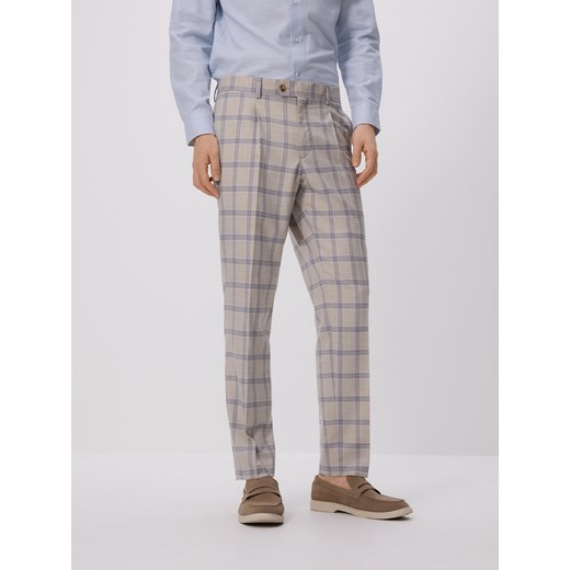 Reserved - Garniturowe spodnie slim fit - beżowy ze sklepu Reserved w kategorii Spodnie męskie - zdjęcie 183667319