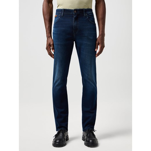 WRANGLER MĘSKIE SPODNIE JEANSOWE WRANGLER TEXAS SLIM SAPPHIRE STONE 112364460 ze sklepu YouNeedit.pl w kategorii Jeansy męskie - zdjęcie 183676628