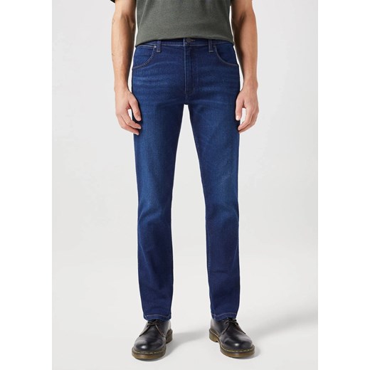 WRANGLER MĘSKIE SPODNIE JEANSOWE WRANGLER GREENSBORO NIGHT SHADE 112350837 ze sklepu YouNeedit.pl w kategorii Jeansy męskie - zdjęcie 183676727