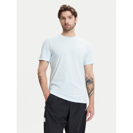 Nike T-Shirt Sportswear Club AR4997 Błękitny Regular Fit ze sklepu MODIVO w kategorii T-shirty męskie - zdjęcie 183683798