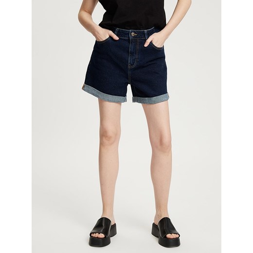 Cross Jeans Szorty dżinsowe w kolorze granatowym ze sklepu Limango Polska w kategorii Szorty - zdjęcie 183686896