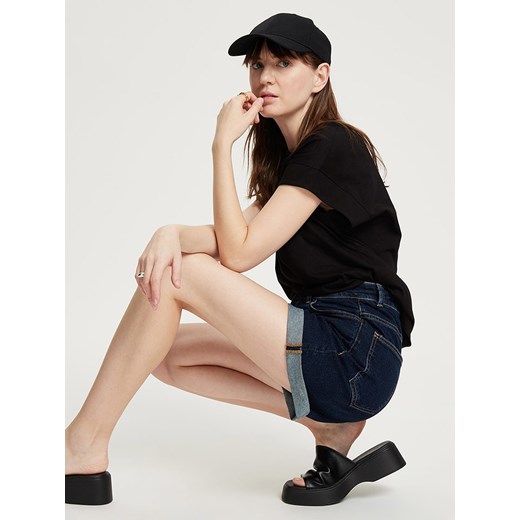 Szorty Cross Jeans z elastanu