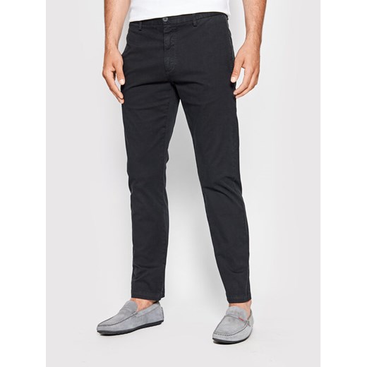 Hugo Chinosy David222D 50468314 Czarny Slim Fit ze sklepu MODIVO w kategorii Spodnie męskie - zdjęcie 183688997
