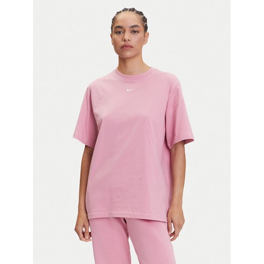 Nike T-Shirt Essential FD4149 Różowy Regular Fit ze sklepu MODIVO w kategorii Bluzki damskie - zdjęcie 183689196