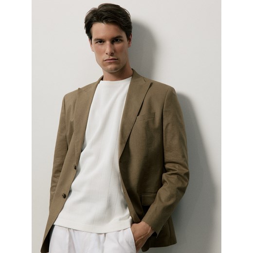 Reserved - Marynarka slim fit z dodatkiem konopi - warm olive ze sklepu Reserved w kategorii Marynarki męskie - zdjęcie 183691868