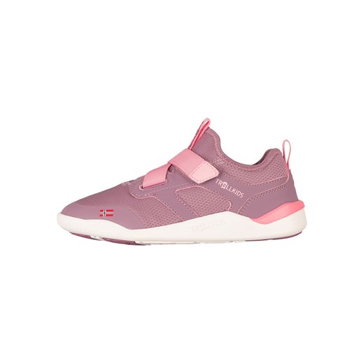 Trollkids Sneakersy &quot;Bergen&quot; w kolorze jasnoróżowym do chodzenia na boso ze sklepu Limango Polska w kategorii Buty sportowe dziecięce - zdjęcie 183695708