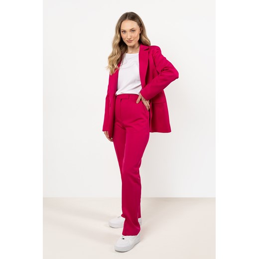 Eleganckie spodnie z prostymi nogawkami w kant - fuksja ze sklepu Cudmoda w kategorii Spodnie damskie - zdjęcie 183696339