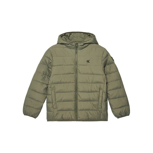 Calvin Klein Jeans Kurtka zimowa Inst Logo IB0IB02174 D Zielony Regular Fit ze sklepu MODIVO w kategorii Kurtki chłopięce - zdjęcie 183706317