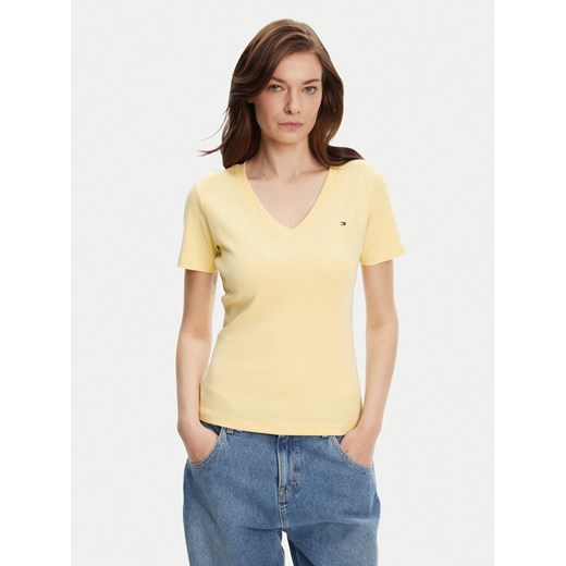 Tommy Hilfiger T-Shirt New Cody WW0WW40584 Żółty Slim Fit ze sklepu MODIVO w kategorii Bluzki damskie - zdjęcie 183706328