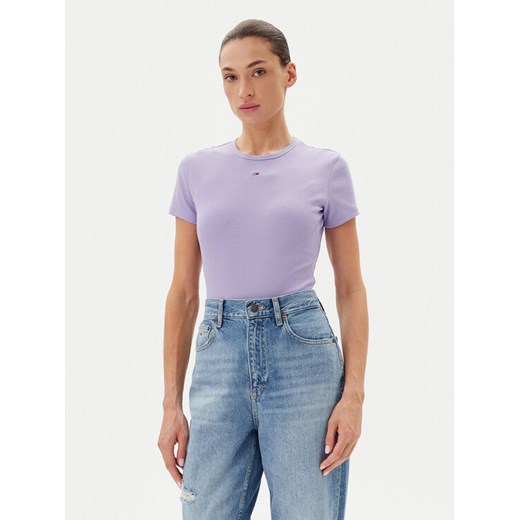 Tommy Jeans T-Shirt Essential DW0DW17383 Fioletowy Slim Fit ze sklepu MODIVO w kategorii Bluzki damskie - zdjęcie 183706329