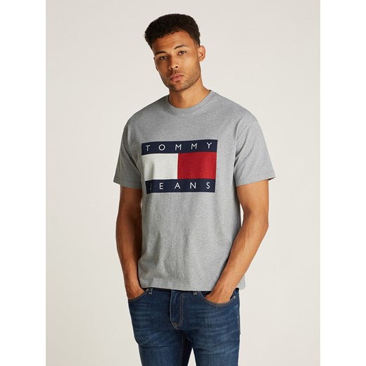 TOMMY JEANS Koszulka w kolorze szarym ze sklepu Limango Polska w kategorii T-shirty męskie - zdjęcie 183740035