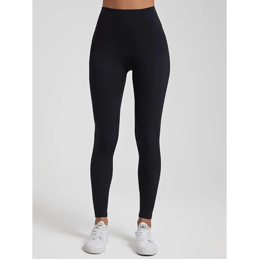 Legginsy sportowe - Czarny / S ze sklepu Valetta.pl w kategorii Spodnie damskie - zdjęcie 183746267