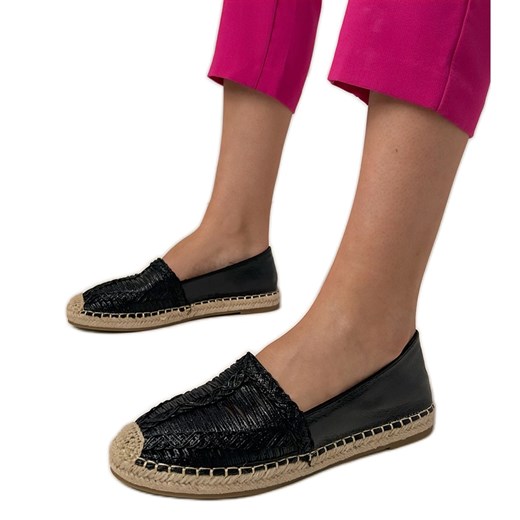 Czarne espadryle ażurowe na platformie Zelvira ze sklepu ButyModne.pl w kategorii Espadryle damskie - zdjęcie 183748509