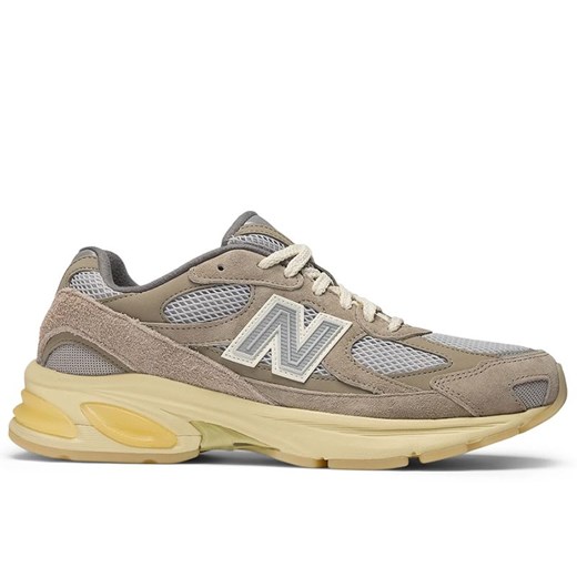 Buty unisex New Balance U2010GD - beżowe ze sklepu streetstyle24.pl w kategorii Buty sportowe męskie - zdjęcie 183760559