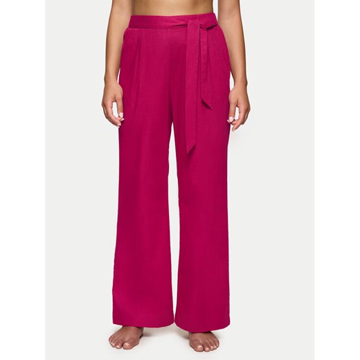 Triumph Spodnie materiałowe Summer 10222571 Różowy Relaxed Fit ze sklepu MODIVO w kategorii Spodnie damskie - zdjęcie 183764965