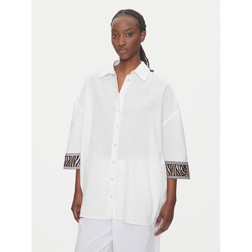 LOLA CASADEMUNT Koszula LS2515036 Biały Relaxed Fit ze sklepu MODIVO w kategorii Koszule damskie - zdjęcie 183764985