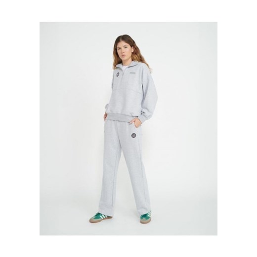 Damska bluza nierozpinana bez kaptura PROSTO KL232FSWE3012 - szara ze sklepu Sportstylestory.com w kategorii Bluzy damskie - zdjęcie 183768916