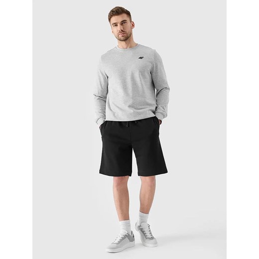 4F spodenki męskie w sportowym stylu