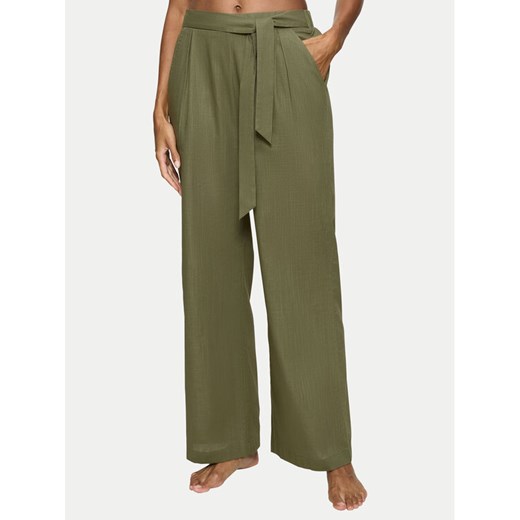 Triumph Spodnie materiałowe Summer 10222571 Zielony Relaxed Fit ze sklepu MODIVO w kategorii Spodnie damskie - zdjęcie 183778805