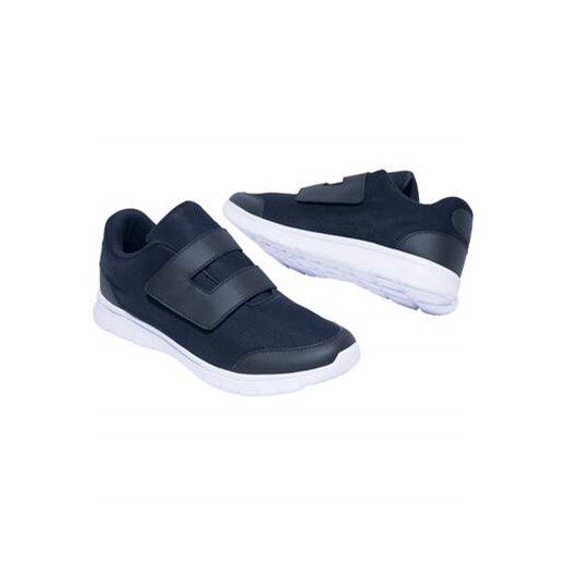Ultralekkie trampki na rzep ze sklepu Atlas For Men w kategorii Buty sportowe męskie - zdjęcie 183783426